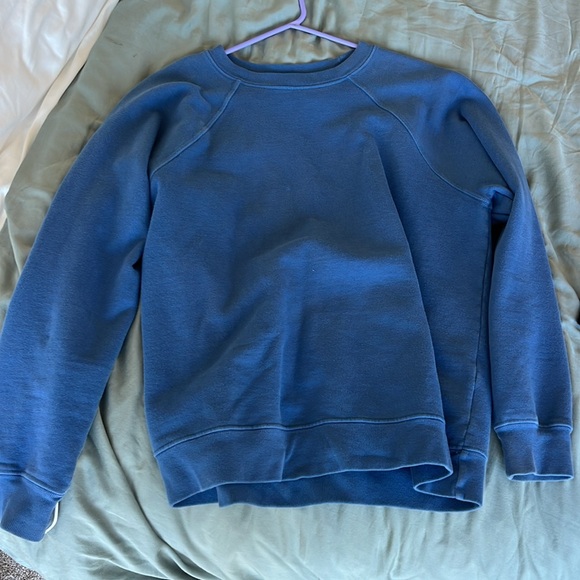 SIXTHREESEVEN Raglan Crewneck in Lake Size XS - Picture 2 of 6
